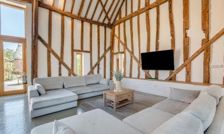 7 Bed in Ellough 8