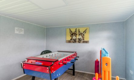 3 Bed in Ponthirwaun 3