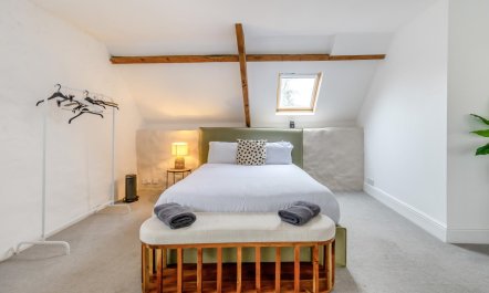 5 Bed in Redberth 6