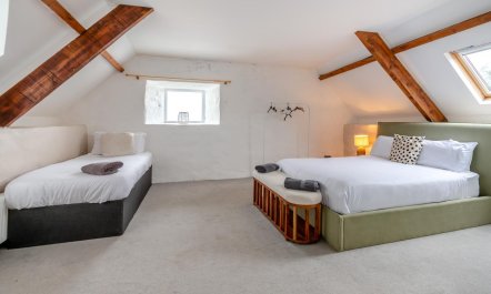 5 Bed in Redberth 5