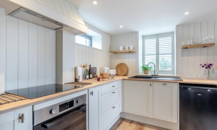 1 Bed in Beaminster 3