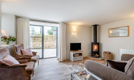1 Bed in Beaminster