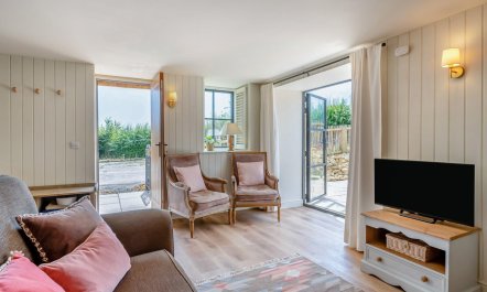 1 Bed in Beaminster 2