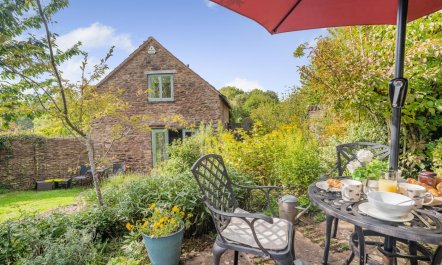 2 Bed in The Hendre