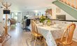 2 Bed in The Hendre 5