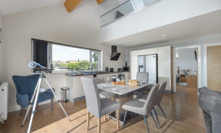 3 Bed in Red Row 4