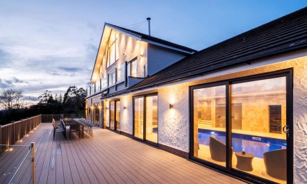 11 Bed in Llanbedr Dyffryn Clwyd 1