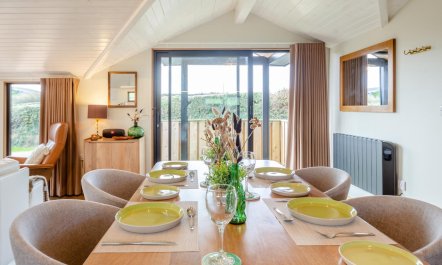 2 Bed in Aberdaron 6