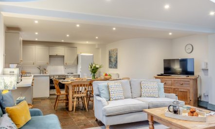 4 Bed in Shebbear 7