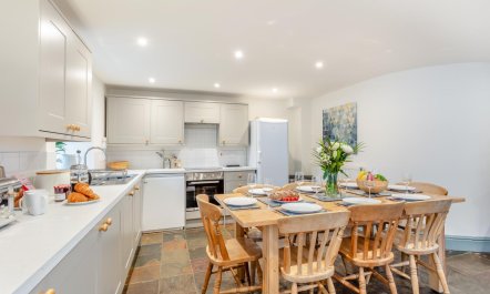 4 Bed in Shebbear 9