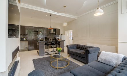 2 Bed in Alston 1