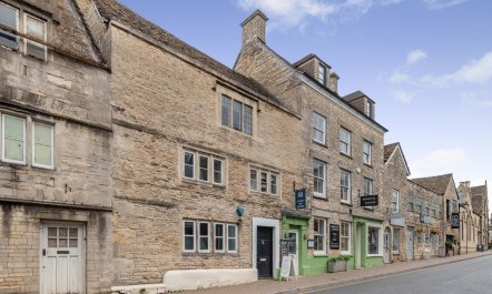 4 Bed in Tetbury 2