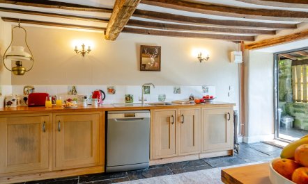 2 Bed in Islawrdref 9