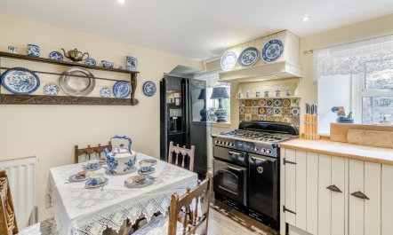 2 Bed in Newburgh 5