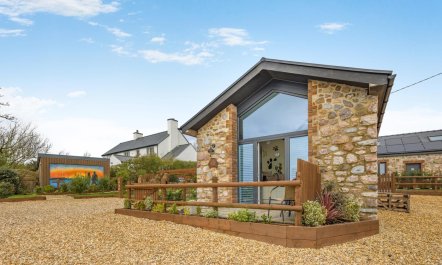 1 Bed in Rhossili 1