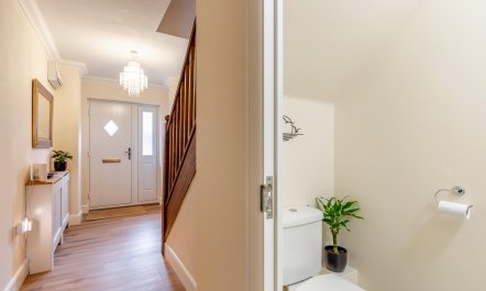 4 Bed in Weymouth 6