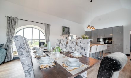 5 Bed in Galston 7