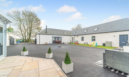 5 Bed in Galston