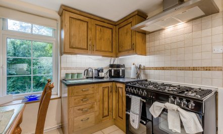 3 Bed in St. Florence 8
