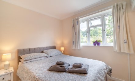 2 Bed in Shaftesbury 6