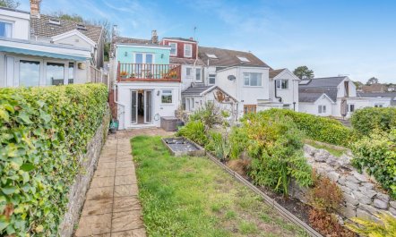 3 Bed in Mumbles 3
