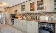 3 Bed in Mumbles 9