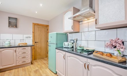 2 Bed in Lowick 6