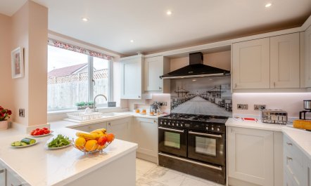 6 Bed in Llandudno 5