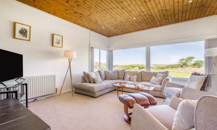 5 Bed in Trebetherick 7