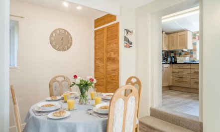 2 Bed in Middlezoy 8