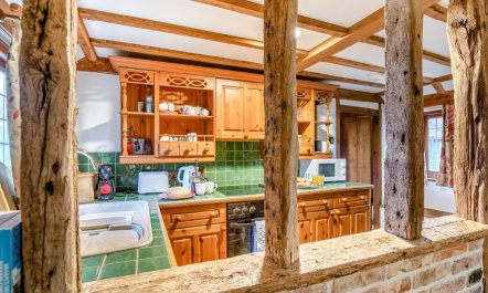 1 Bed in Ashburnham 9