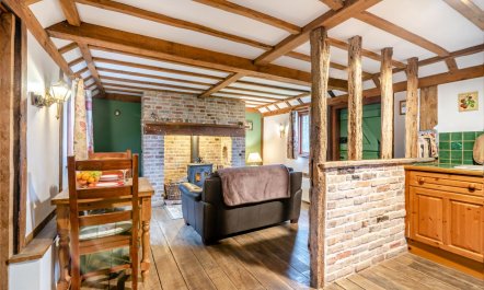1 Bed in Ashburnham 5