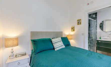 1 Bed in Overstrand 3