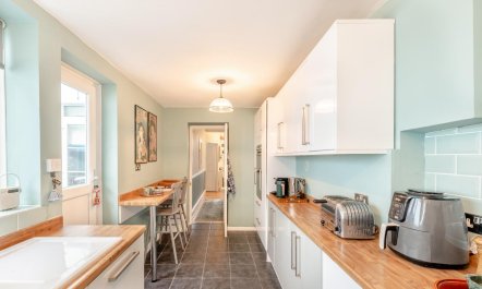 4 Bed in Brixham 7