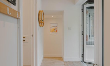 4 Bed in Lobb 9