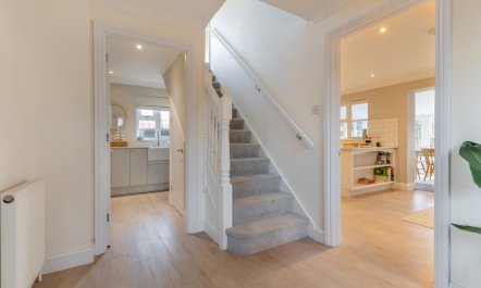 3 Bed in Docking 8