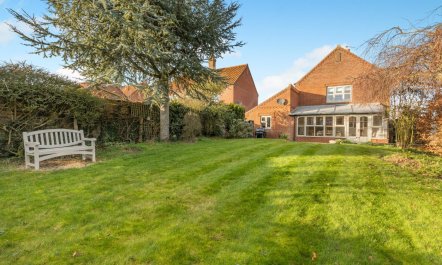 3 Bed in Docking