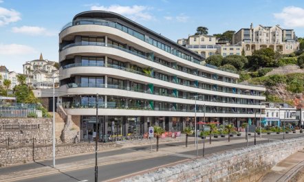 2 Bed in Torquay 1