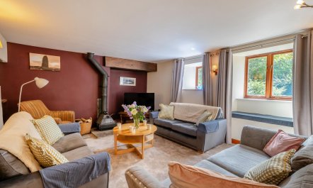 4 Bed in Hawes 1