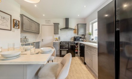 3 Bed in Pentlepoir 1