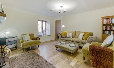 3 Bed in Melkridge 5