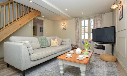 3 Bed in Petrockstow 1