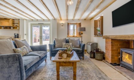 2 Bed in Moccas 6