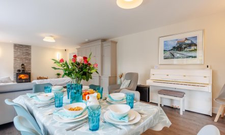 4 Bed in Aberdovey 5