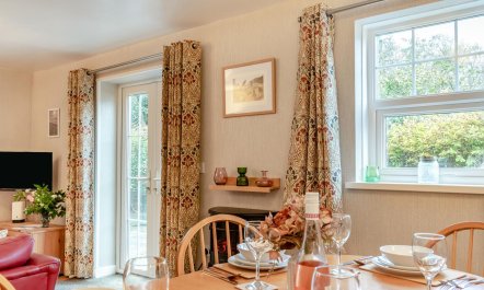2 Bed in Broad Haven 8