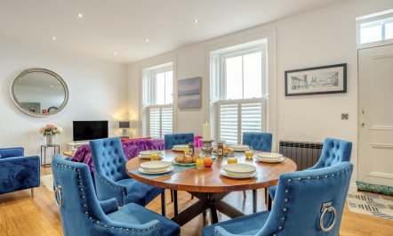 2 Bed in Whitby 2