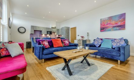 2 Bed in Whitby 1