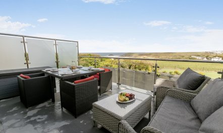 2 Bed in Crantock 1