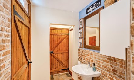3 Bed in Rhossili 9