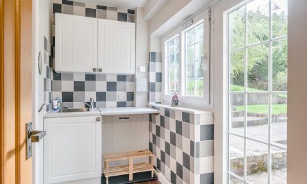 4 Bed in Symonds Yat 9